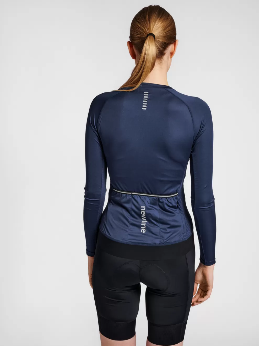 WOMENS CORE BIKE L/S JERSEY*hummel Hot